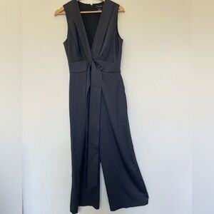 Elegant Black Sleeveless Jumpsuit